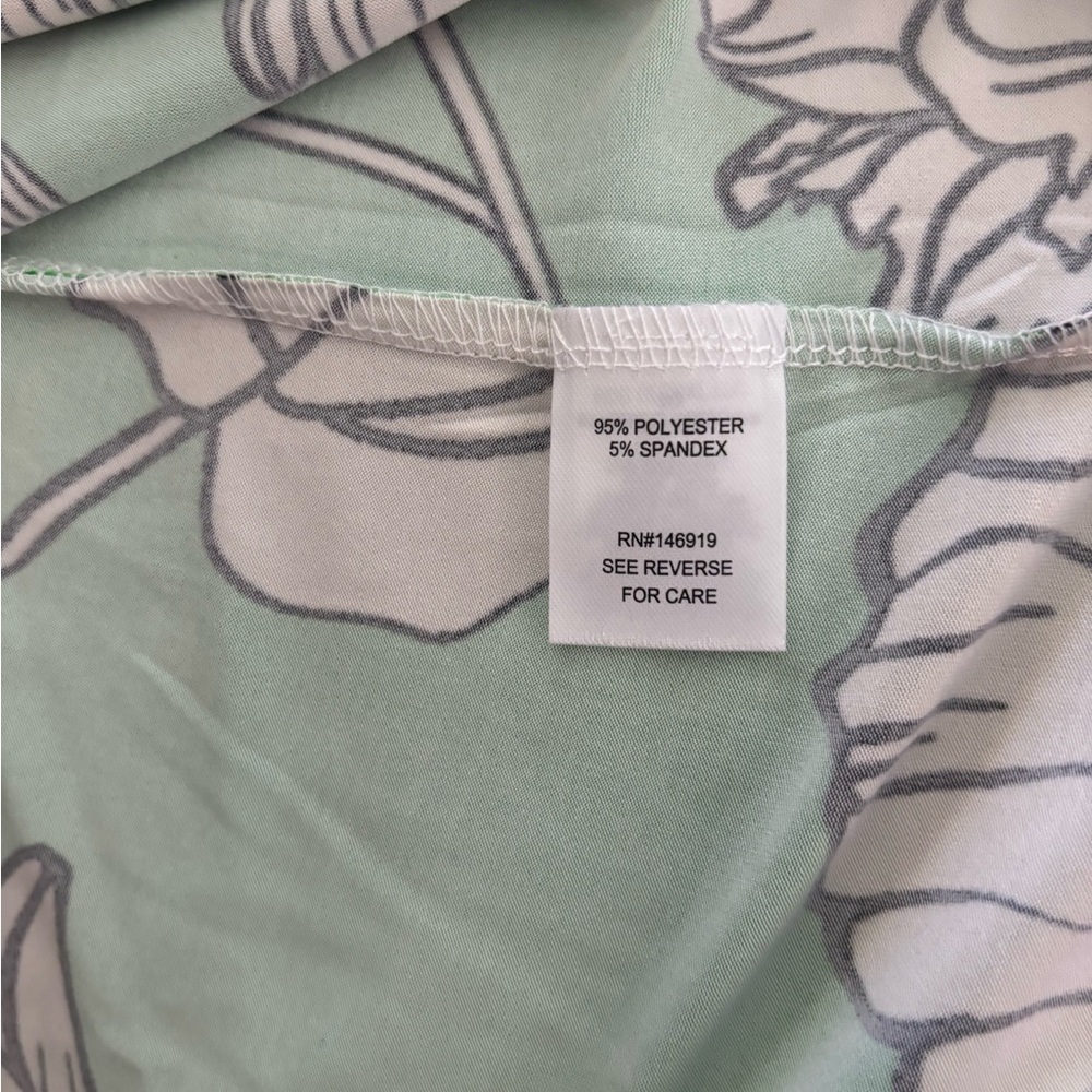 RACHEL Rachel Roy Button Up Blouse Women’s 2X Green White Floral Shirt Vneck New - Picture 3 of 7